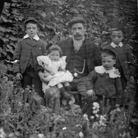 Thomas Newberry & family